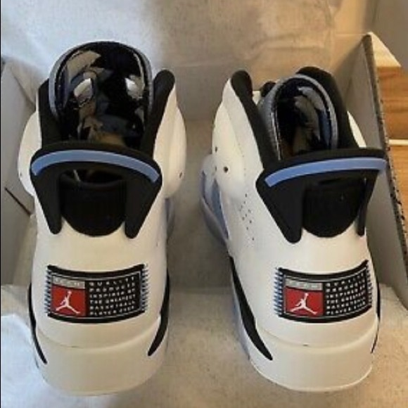 Jordan Unc 6s for 210 in size 11 come with a box n everything. - Picture 4 of 4